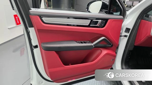 Porsche Cayenne (PO536) id 4463327 из Кореи 17