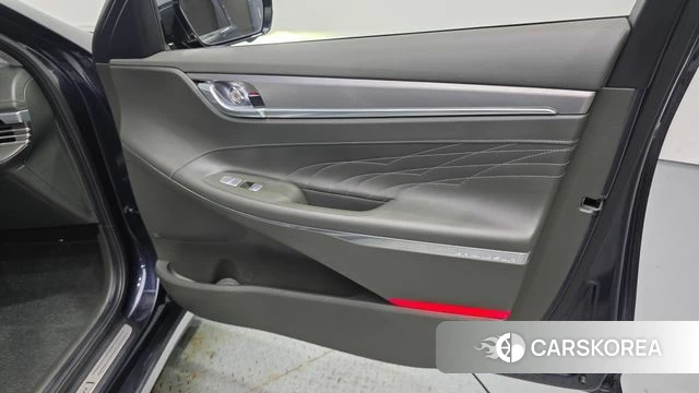 Hyundai The New Grandeur IG id 4557231 из Кореи 17