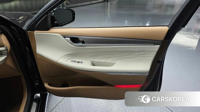 Hyundai The New Grandeur IG id 4873000 из Кореи 17
