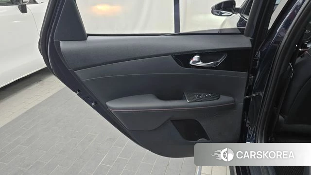 Kia Come New K3 id 4794387 из Кореи 17