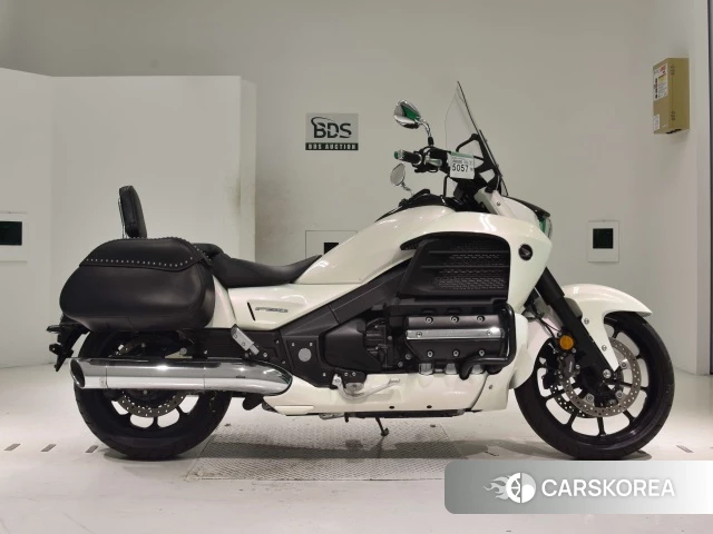 Проданный Honda GL1800 F6C 2015 из Японии