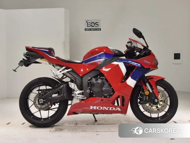 Проданный Honda CBR600RR 2021 из Японии