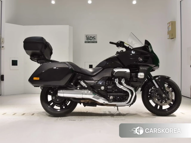 Проданный Honda CTX1300 2015 из Японии