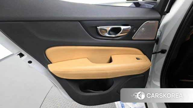 Volvo S60 3rd generation id 4331403 из Кореи 17