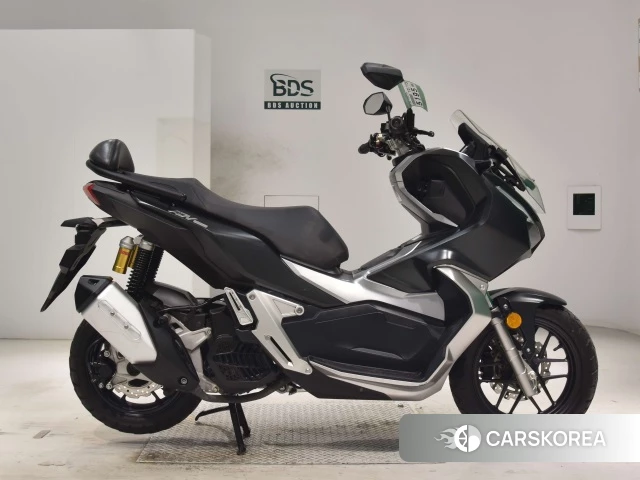 Проданный Honda ADV150 id 4176309 из Японии