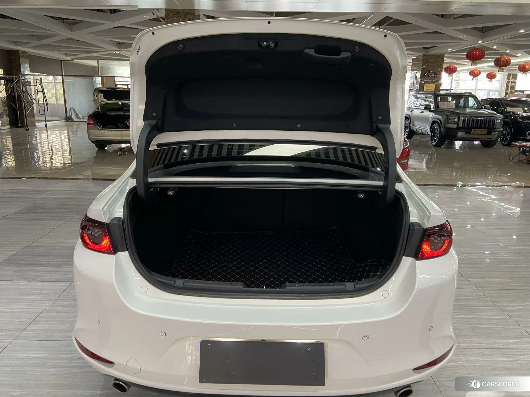 Mazda 3 id 4479283 из Китая 17