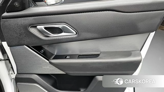 Land Rover Range Rover Velar id 4188254 из Кореи 17