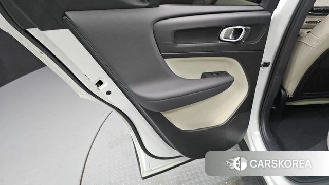 Volvo XC40 id 4408809 из Кореи 17