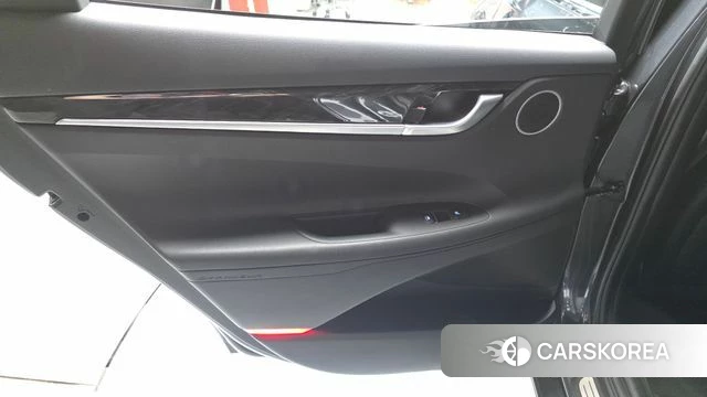 Hyundai Grandeur IG id 4411324 из Кореи 17