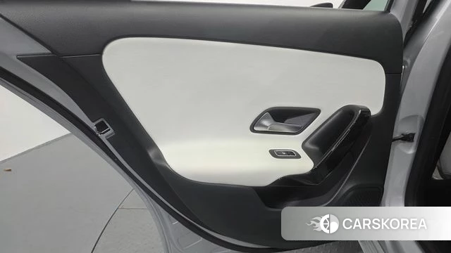 Mercedes-Benz A-Class W177 id 4632734 из Кореи 17