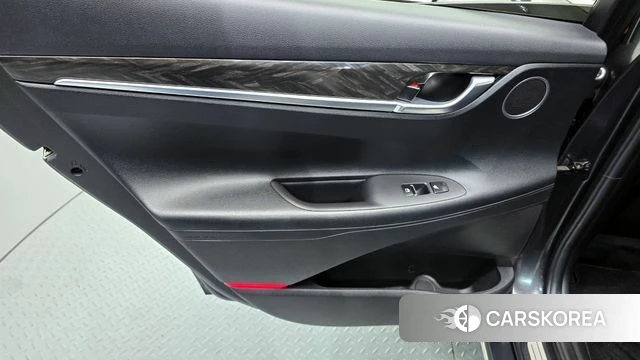 Hyundai Grandeur IG id 4339763 из Кореи 17
