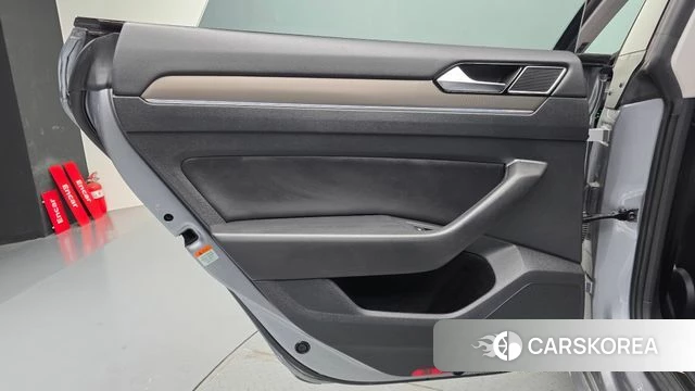 Volkswagen Arteon id 4530085 из Кореи 17