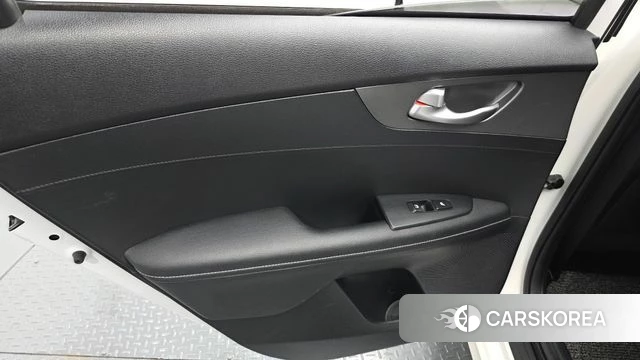 Kia Come New K3 id 4447784 из Кореи 17