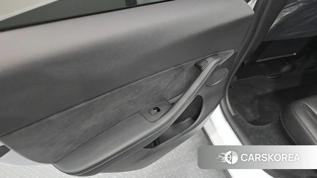 Tesla Model Y id 4834662 из Кореи 17