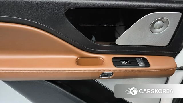 Lincoln Aviator 2nd generation id 4445908 из Кореи 17
