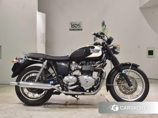 Проданный Triumph BONNEVILLE T100 2011 из Японии