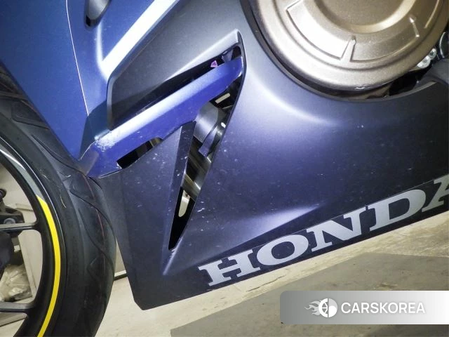 Honda CBR400R id 4184226 из Японии 17