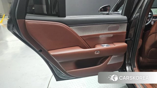 Genesis G90 (RS4) id 4613915 из Кореи 17