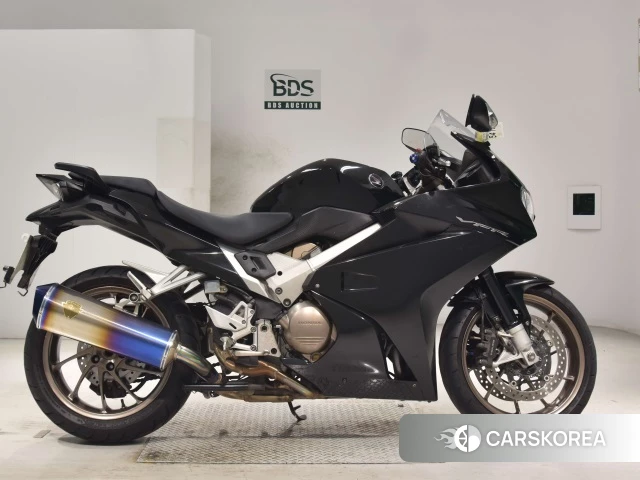 Проданный Honda VFR800F 2014 из Японии