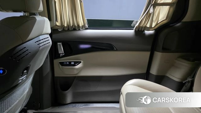 Kia Carnival 4th generation id 4202262 из Кореи 17