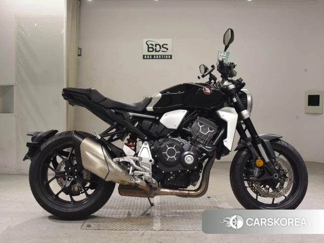 Проданный Honda CB1000R 2018 из Японии