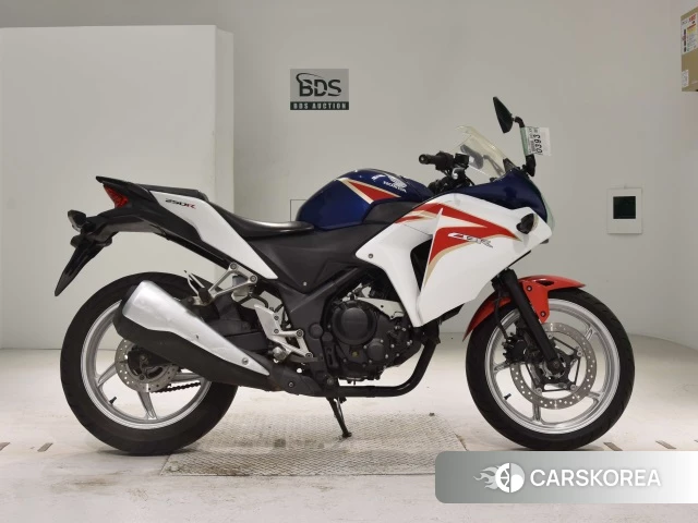 Проданный Honda CBR250R 2011 из Японии