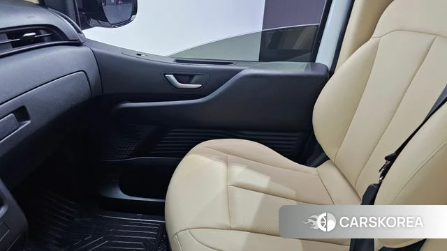 Hyundai Staria id 4500370 из Кореи 17