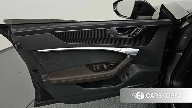 Audi A7 (4K) id 4731904 из Кореи 17