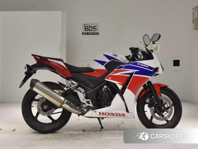 Проданный Honda CBR250R 2015 из Японии