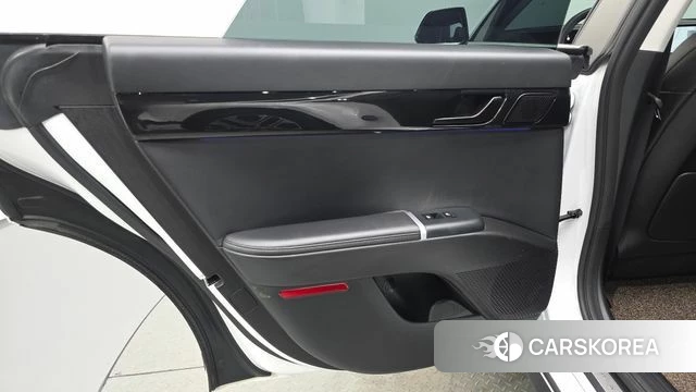 Hyundai Grandeur Hybrid (GN7) id 4315828 из Кореи 17