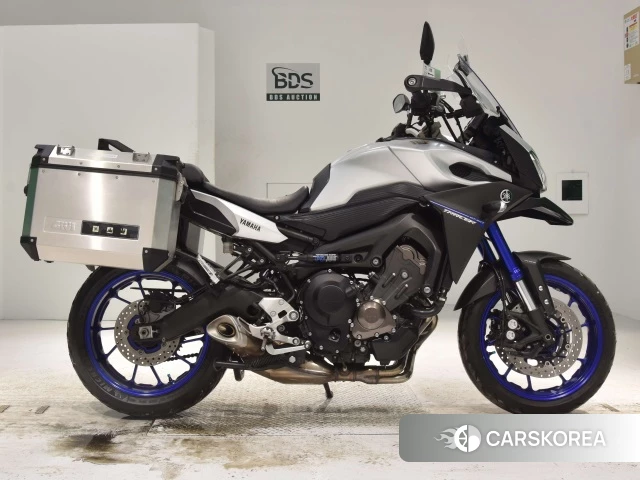 Проданный Yamaha MT-09 2015 из Японии