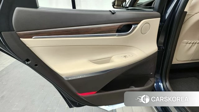 Hyundai Grandeur IG Hybrid id 4345629 из Кореи 17