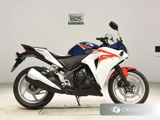 Проданный Honda CBR250R id 4175765 из Японии