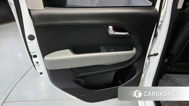 Kia The New Kia Ray id 4248960 из Кореи 17