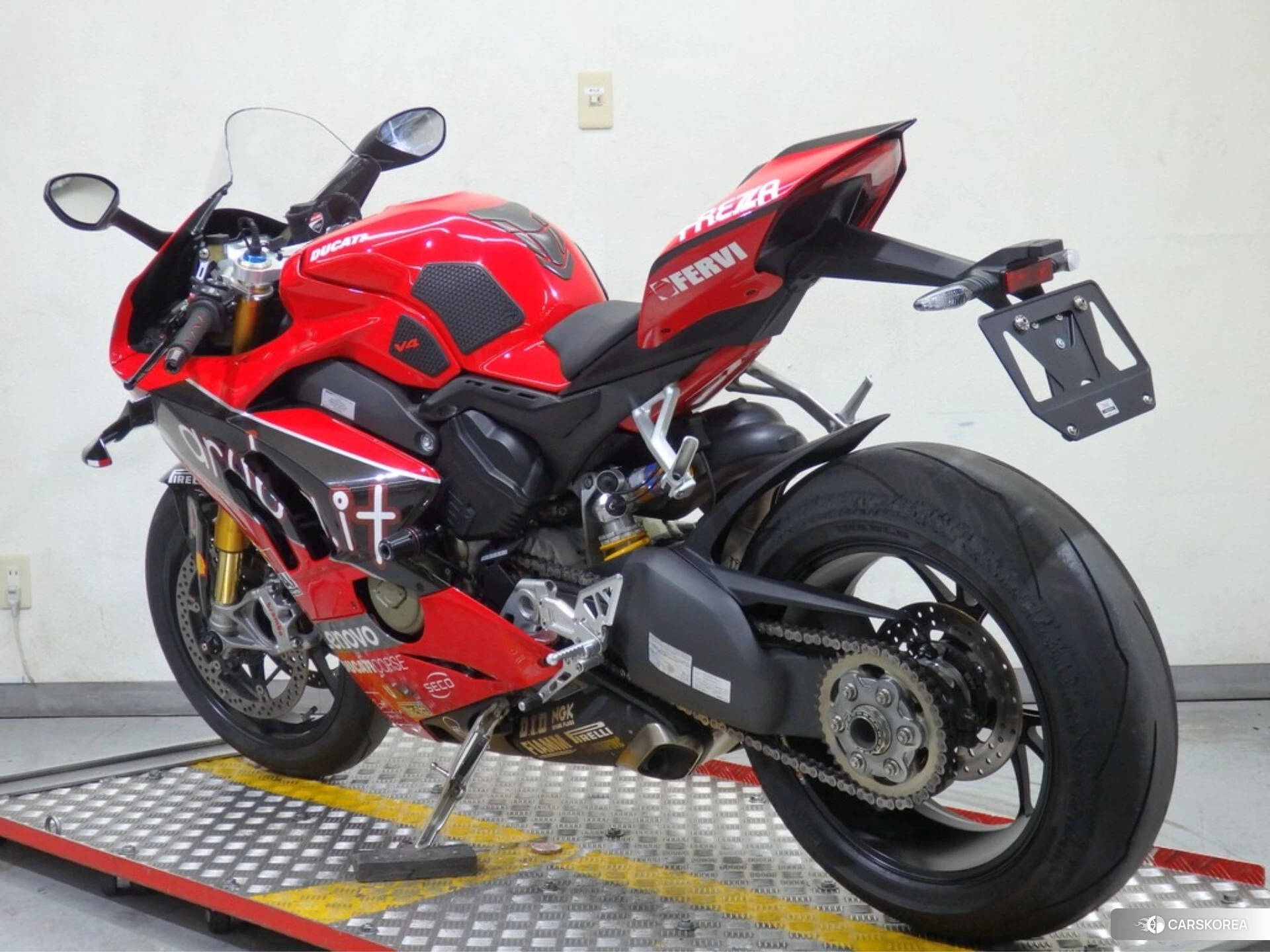 Ducati PANIGALE V4 S id 4373917 из Японии 17