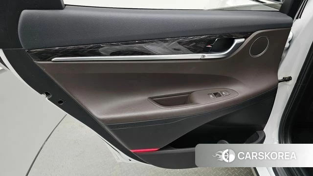 Hyundai Grandeur IG id 4351022 из Кореи 17