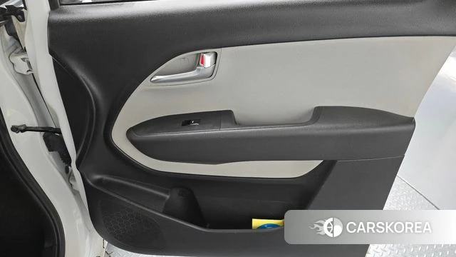 Kia The New Kia Ray id 4783540 из Кореи 17