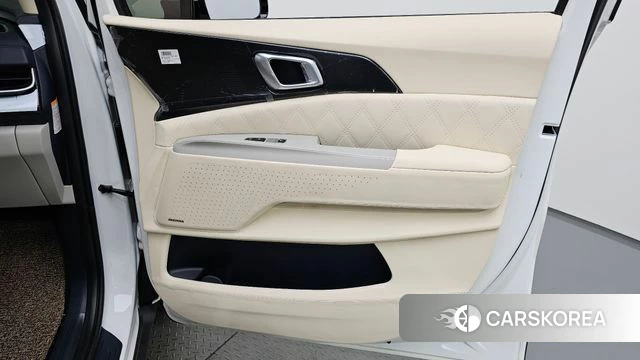 Kia The New Carnival 4th Generation id 4200613 из Кореи 17