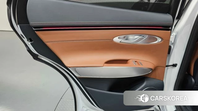 Genesis GV70 id 4691407 из Кореи 17