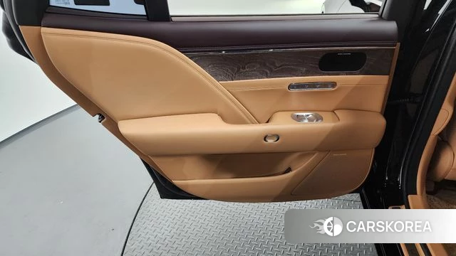Genesis G90 (RS4) id 4375774 из Кореи 17