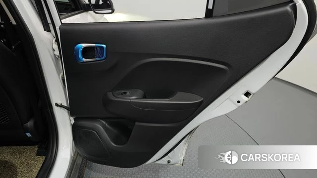 Hyundai Venue id 4893600 из Кореи 17