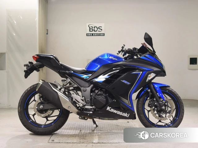 Проданный Kawasaki NINJA 250 2015 из Японии