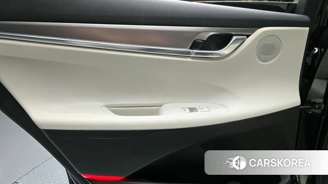 Hyundai The New Grandeur IG id 4395850 из Кореи 17