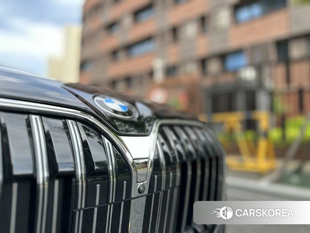 BMW 7 series id 4271780 из Китая 17