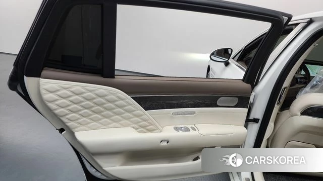 Genesis G90 (RS4) id 4382418 из Кореи 17