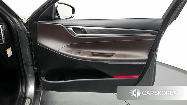 Hyundai Grandeur IG Hybrid id 4246116 из Кореи 17