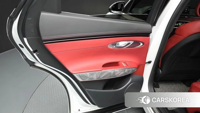 Genesis GV70 id 4617908 из Кореи 17