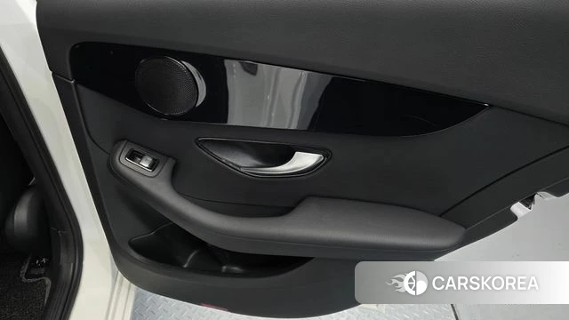 Mercedes-Benz C-Class W205 id 4188090 из Кореи 17