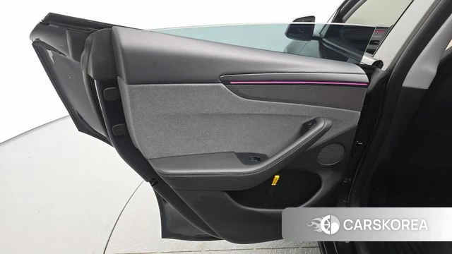 Tesla Model Y id 4748953 из Кореи 17