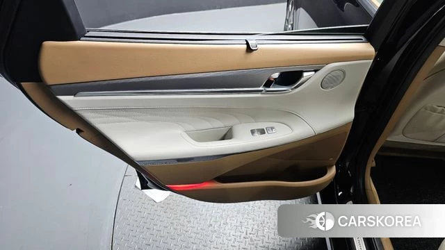 Hyundai The New Grandeur IG Hybrid id 4894647 из Кореи 17
